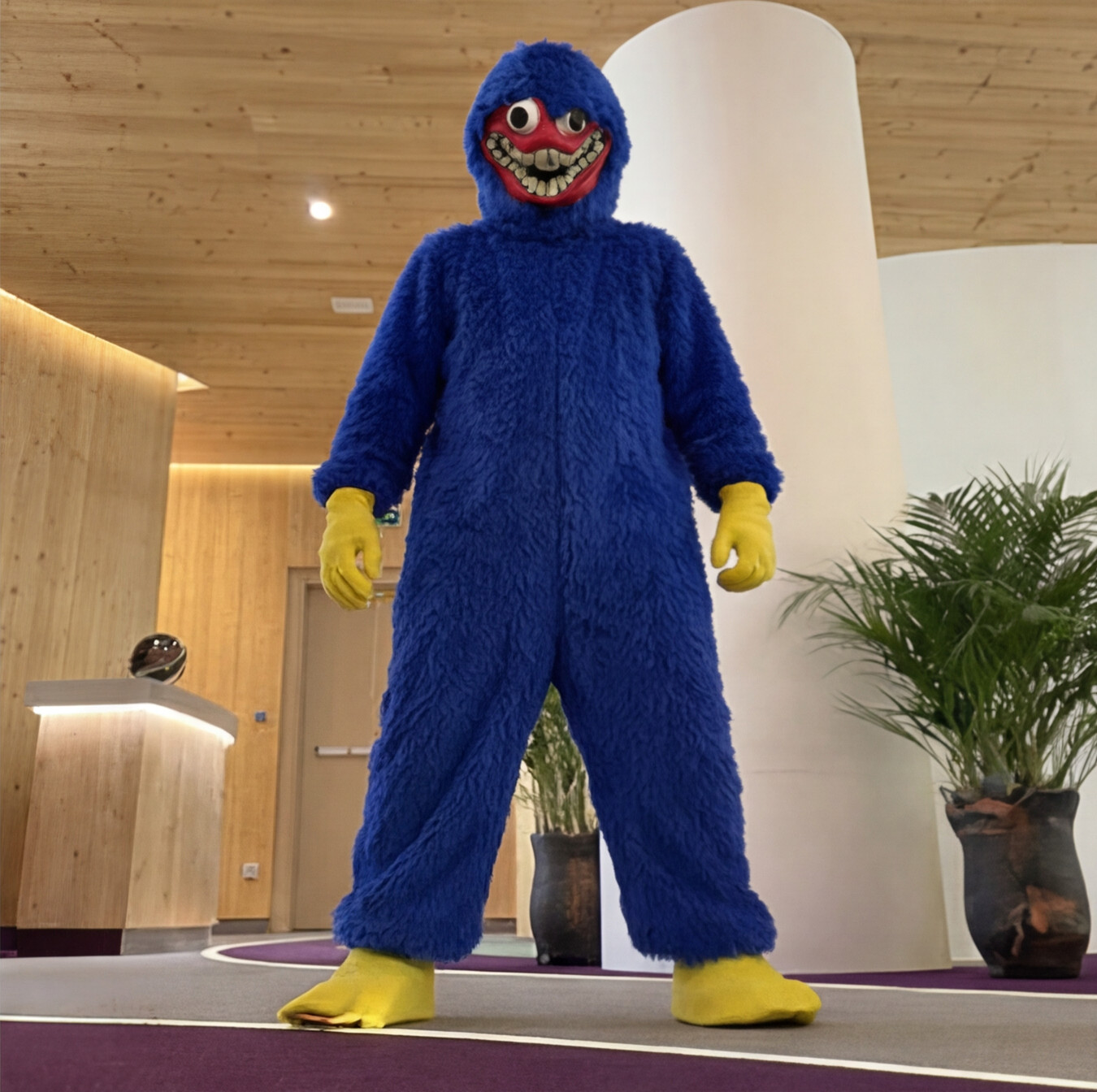Huggy Wuggy Costume for Kids product thumbnail 15