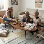 طاولة وسط خشبية بتصميم بيضاوي - 3