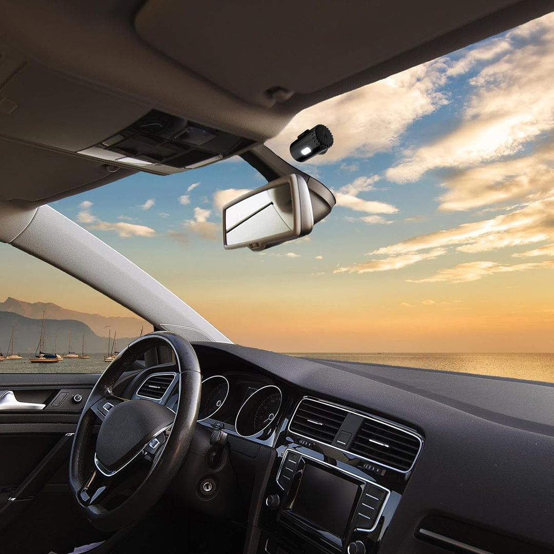 Dual-Lens Driving Recorder with Wi-Fi product thumbnail 4