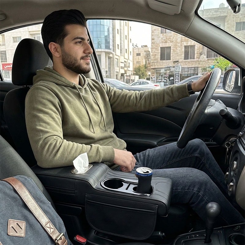 مسند سيارة من الجلد الفاخر مع حامل أكواب - 7