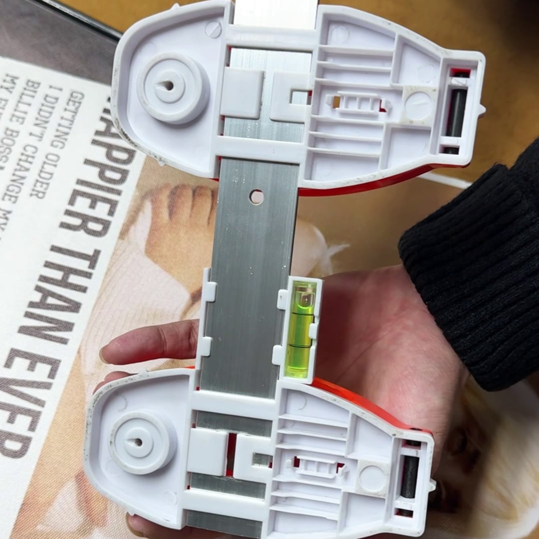 Picture Hanging Level Tool - 12