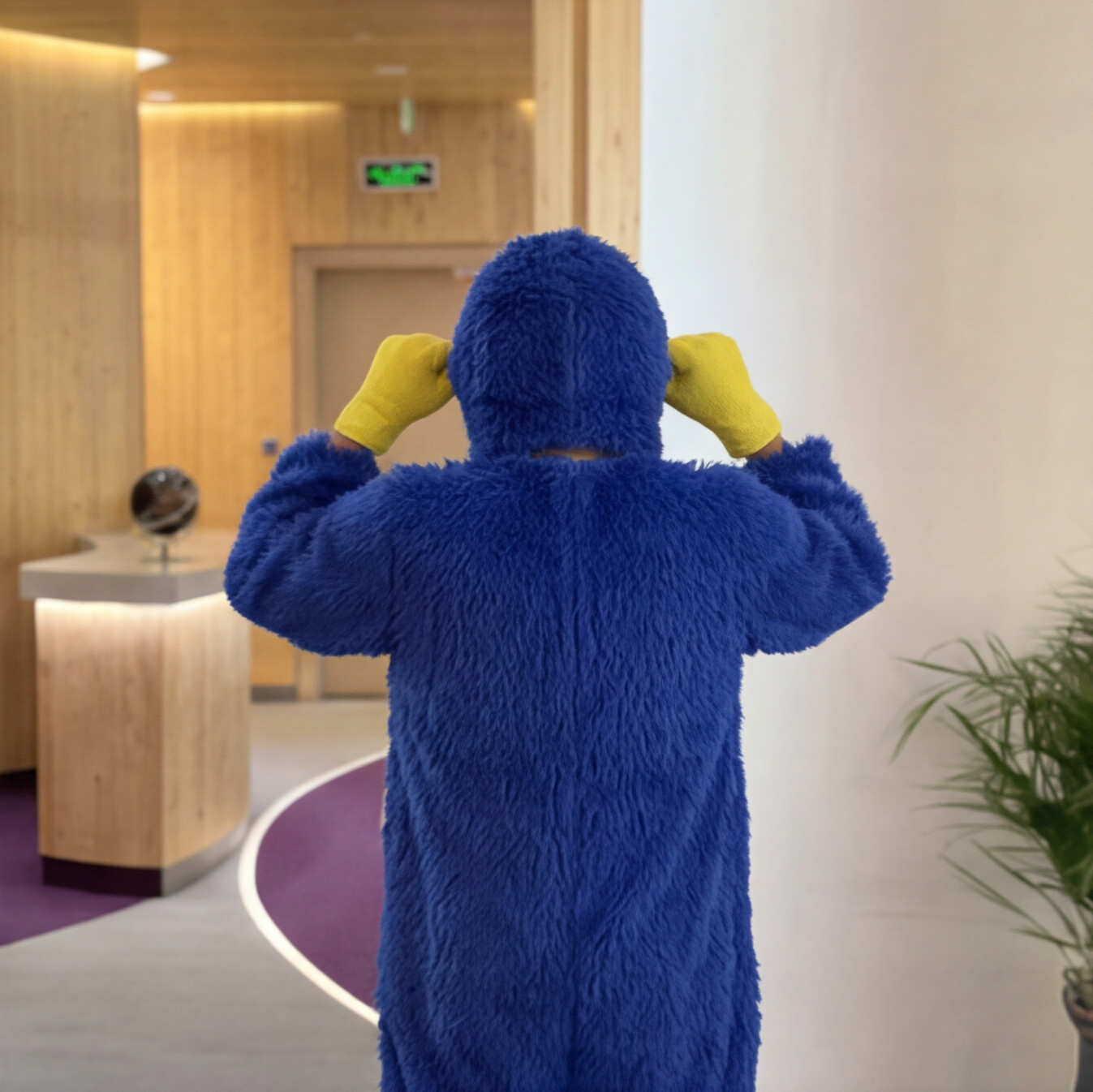 Huggy Wuggy Costume for Kids product thumbnail 11