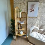 Classic Corner Display Shelf - 17