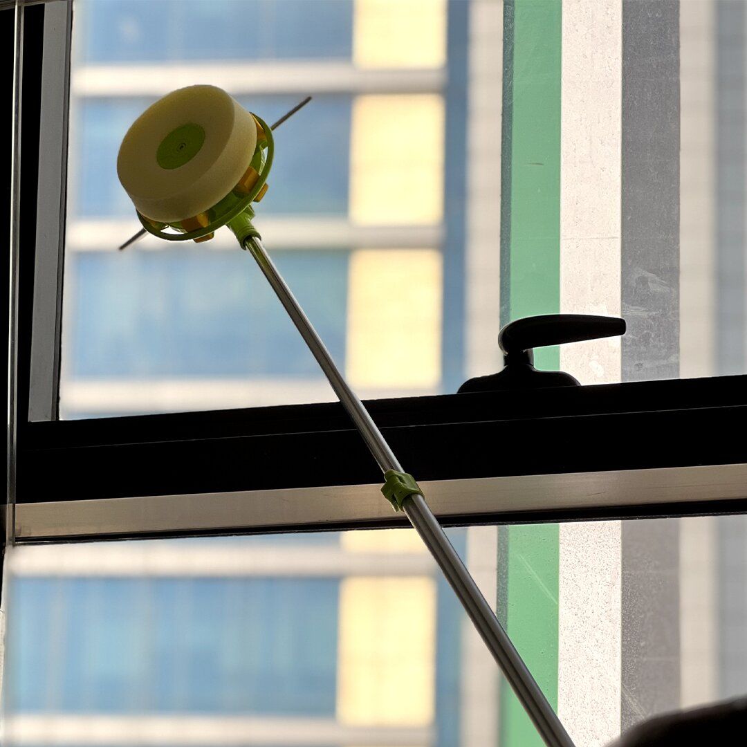 Sponge Glass Mop product thumbnail 3