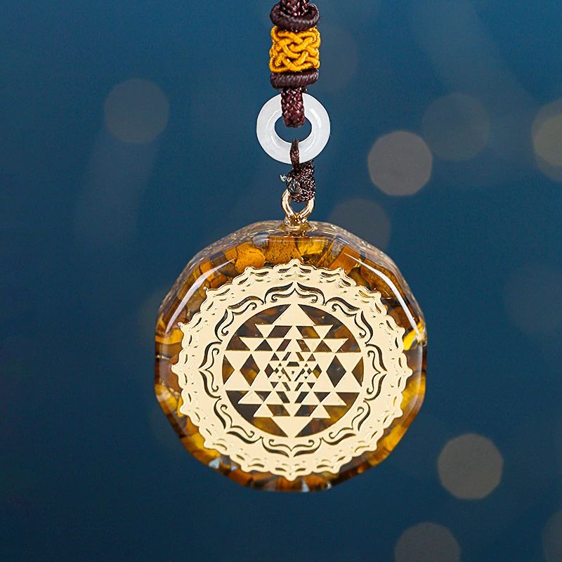 Orgonite Energy Necklace product thumbnail 5