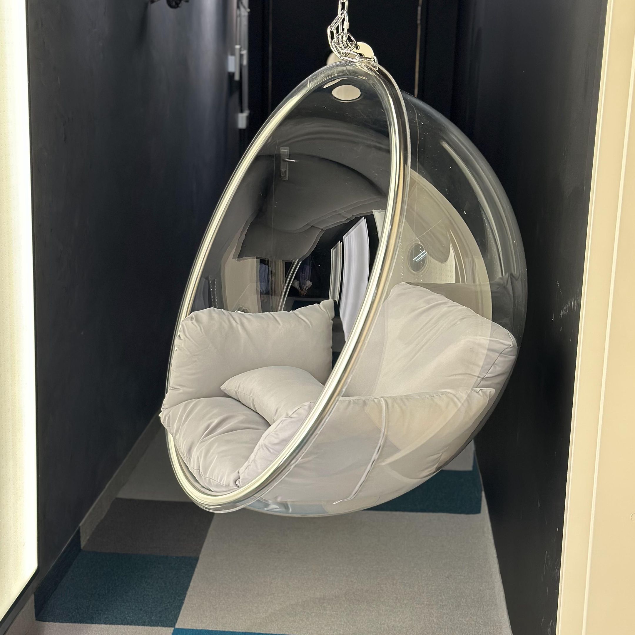 Hanging Bubble Chair product thumbnail 14