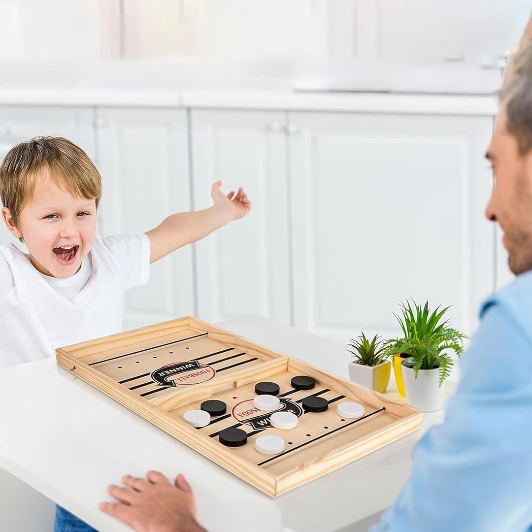 Wooden Hockey Board Game product thumbnail 12