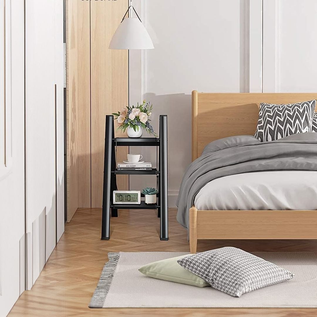 Three-Step Folding Ladder product thumbnail 15