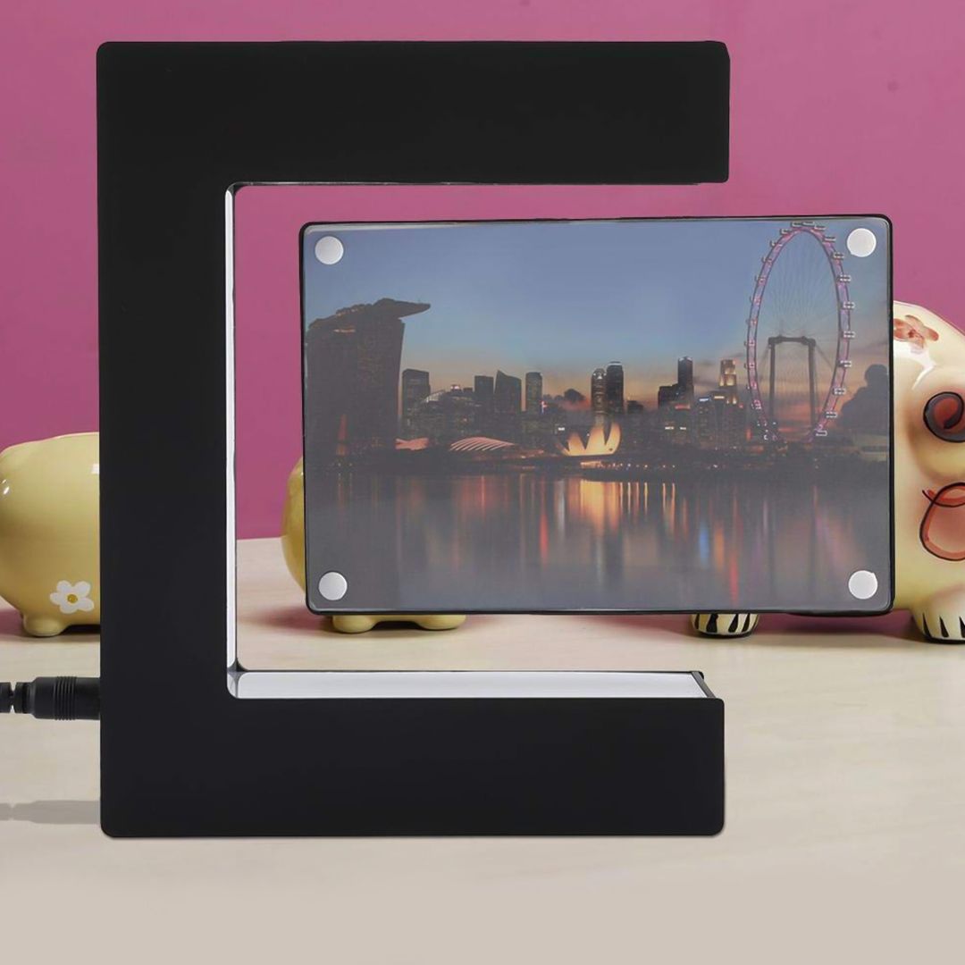 Magnetic Picture Frame with LED Lights product thumbnail 2