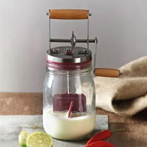 أداة تحضير الزبدة المنزلية