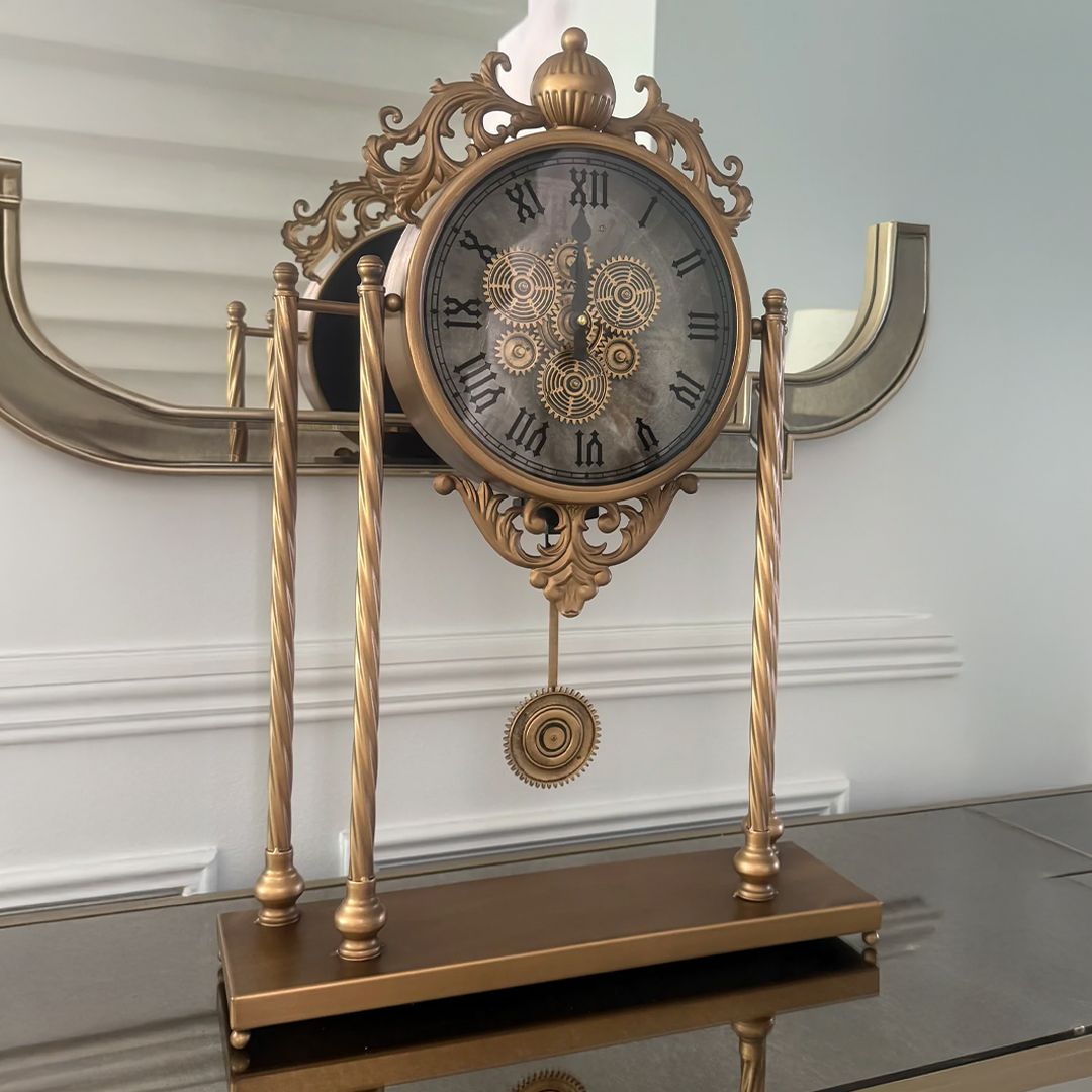 ساعة تروس بتصميم كلاسيكي عتيق - 5