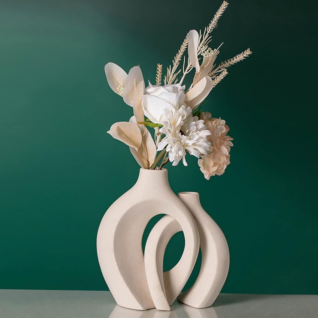 Ceramic Vase with Interlocking Design product thumbnail 3
