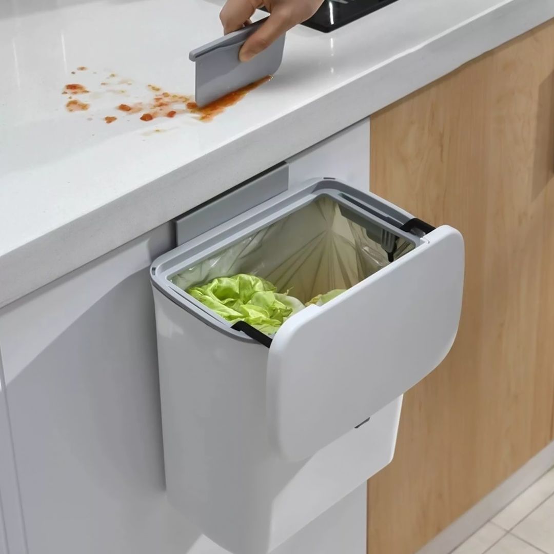 Kitchen Hanging Trash Bin product thumbnail 11