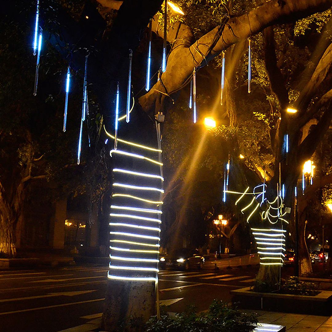 LED Outdoor Meteor Shower Lights product thumbnail 11