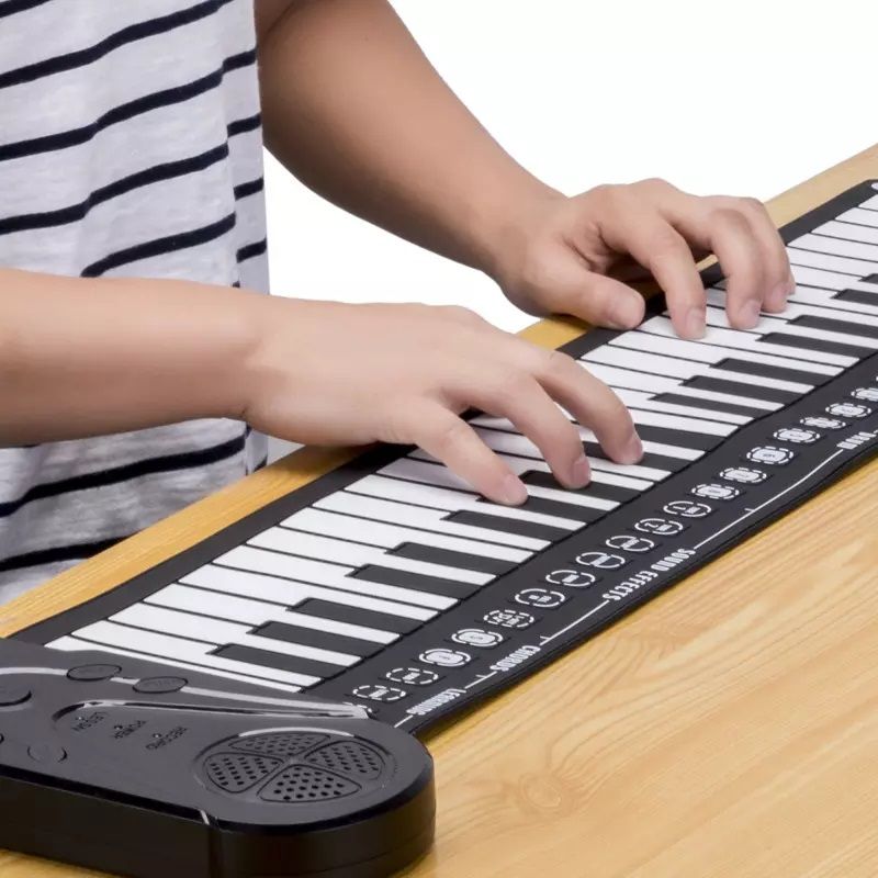 USB Hand Roll Up Piano product thumbnail 2