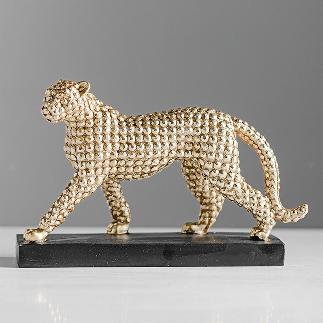 Golden Leopard Statue product thumbnail 3