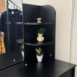 تسريحة بمرآة مُضيئة مع أرفف ودرجين - 4