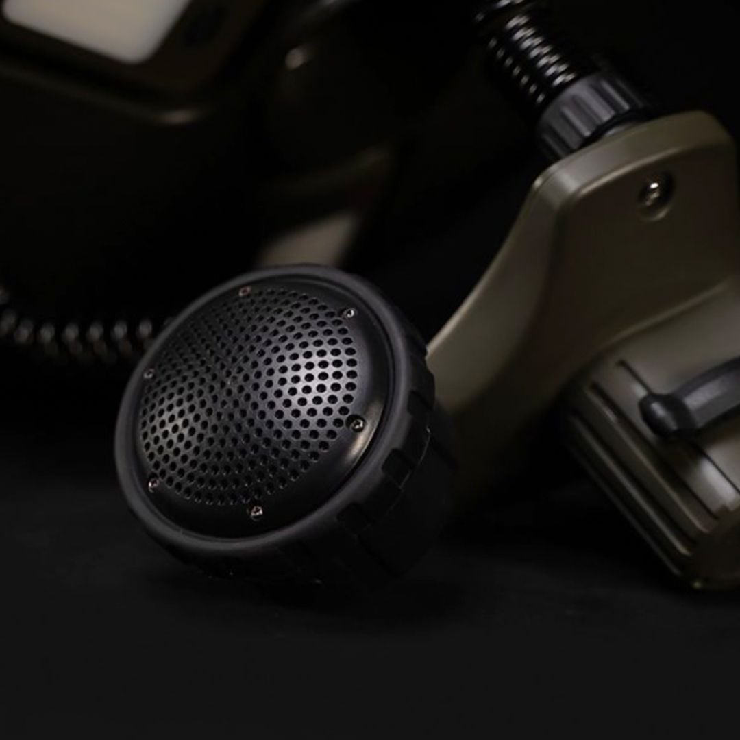 ضوء التخييم الثلاثي مع سبيكر - 30