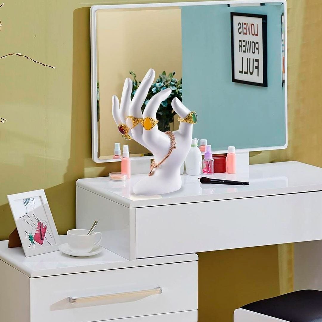 Jewelry Display Statues - 9