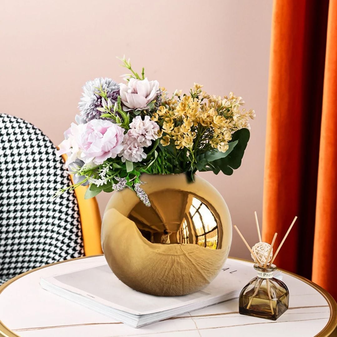Golden Balls Decorative Vases product thumbnail 16