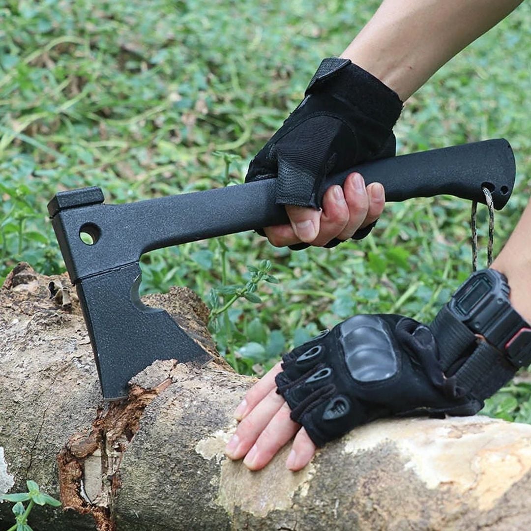 Camping Axe and Saw product thumbnail 10