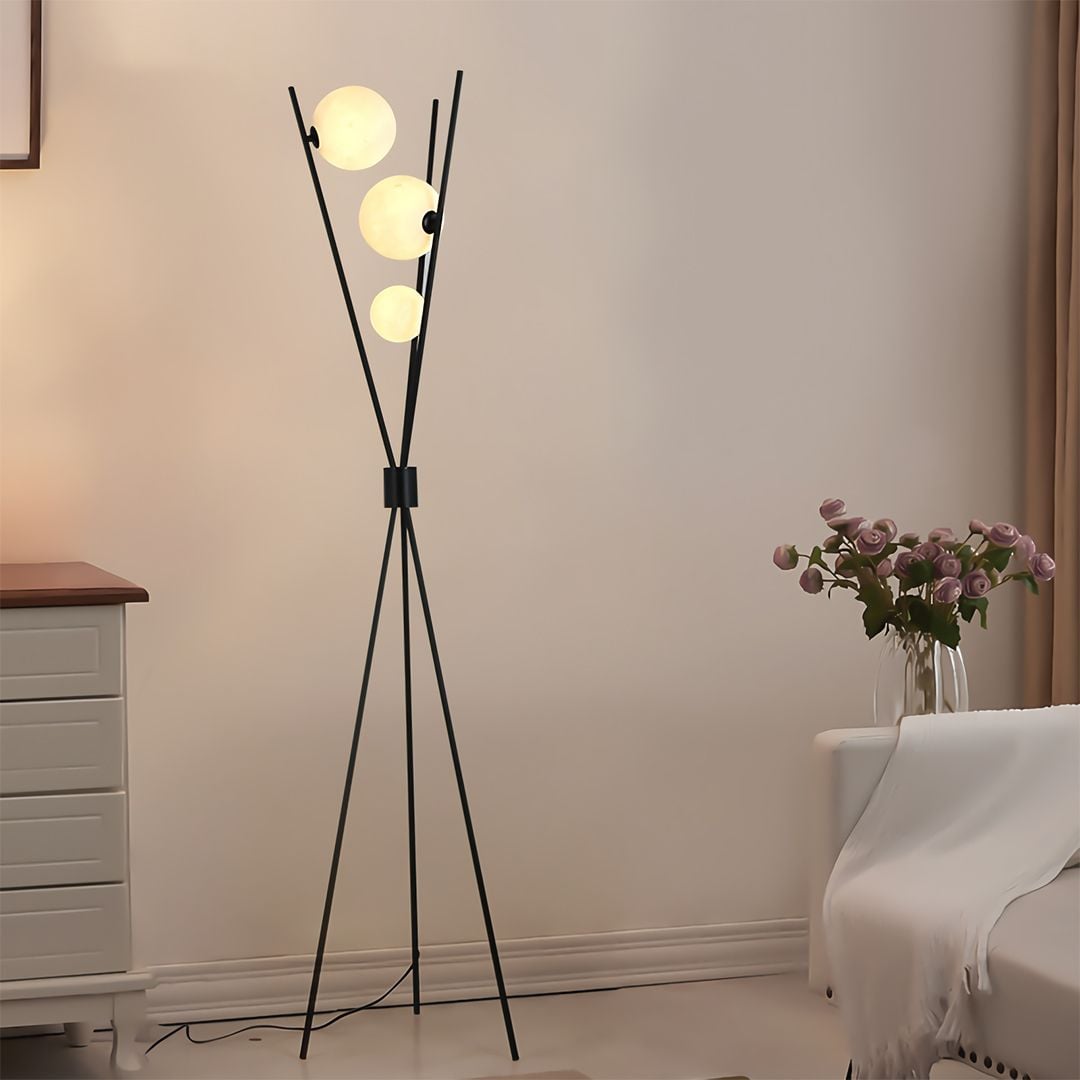3D Design Tripod Lamp product thumbnail 4