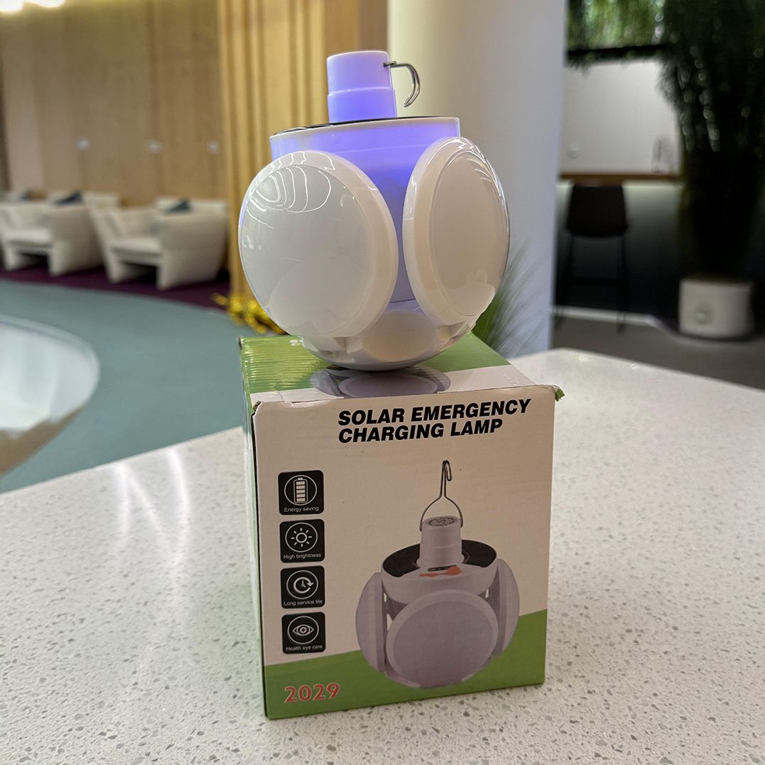 Solar Emergency Charging Lamp product thumbnail 14