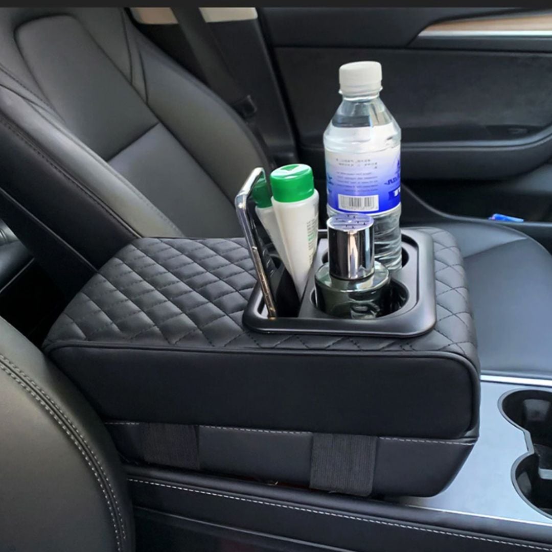 مسند مبطن فاخر للسيارة مع حامل أكواب - 1