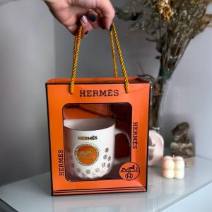 كوب بتصميم HERMES - 3