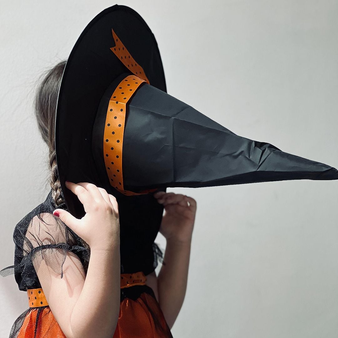 Witch Costume product thumbnail 16