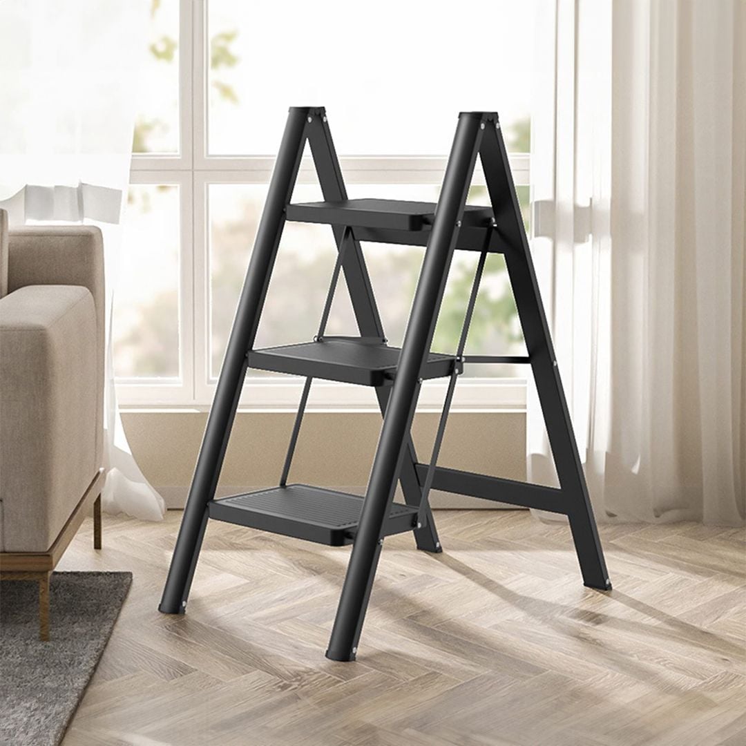 Three-Step Folding Ladder product thumbnail 4