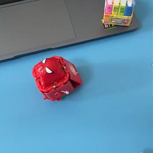 مكعبات اللعب حجرة ورقة مقص - 4