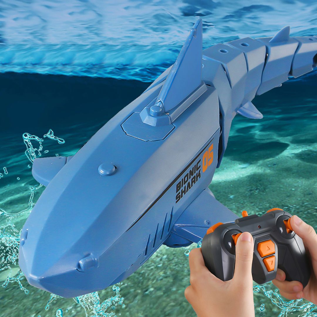 سمك القرش مع جهاز تحكم	 - 25