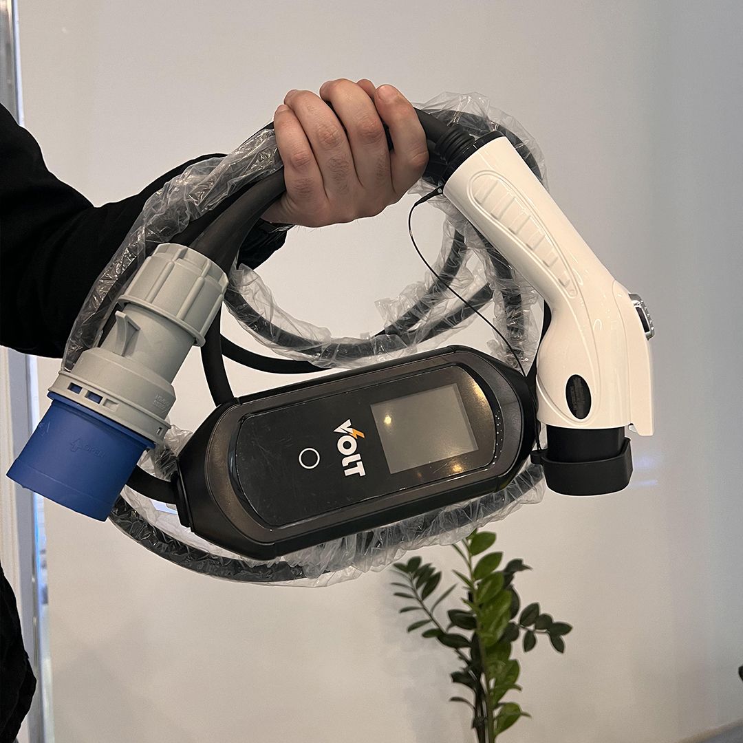 Volt Portable EV charger GB/T product thumbnail 2