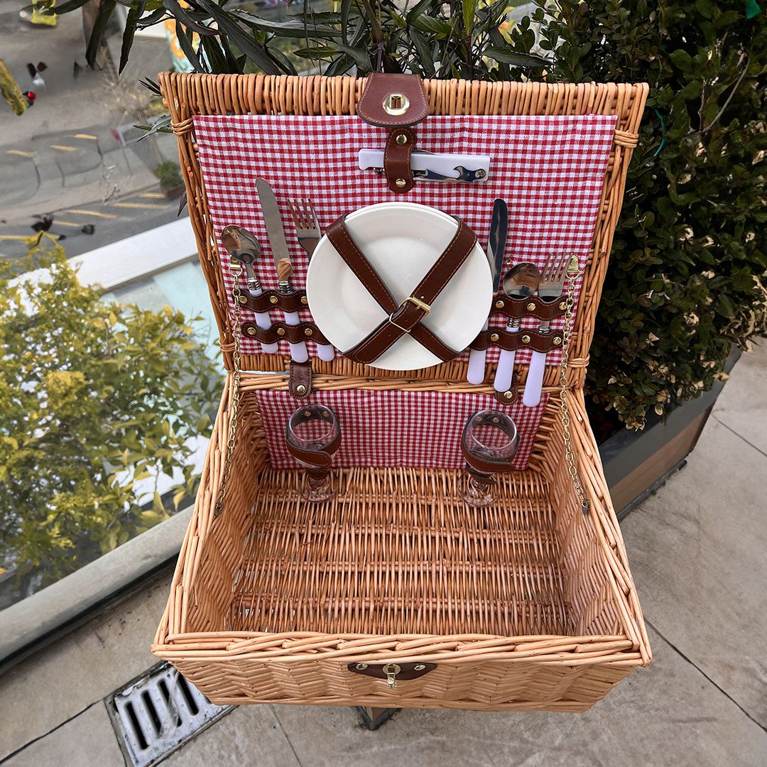 سلة النزهات المتكاملة من الراتان - 13