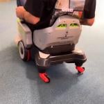 كرسي قيادة كهربائي للأطفال مع إضاءة ليزر تفاعلية - 9