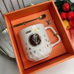 كوب بتصميم LOUIS VUITTON - 1