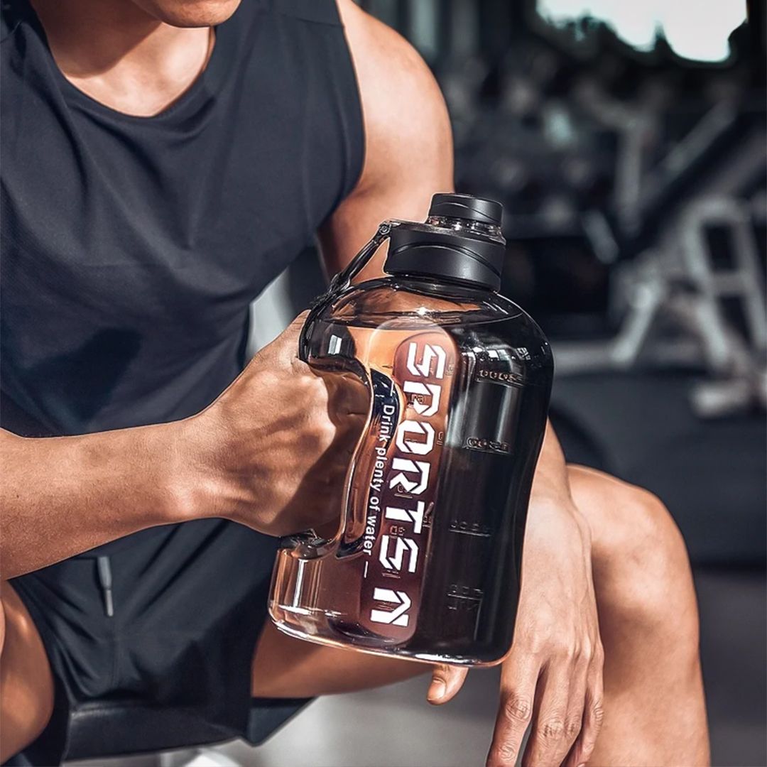 عبوة ماء بسعة 1.7 لتر - 1