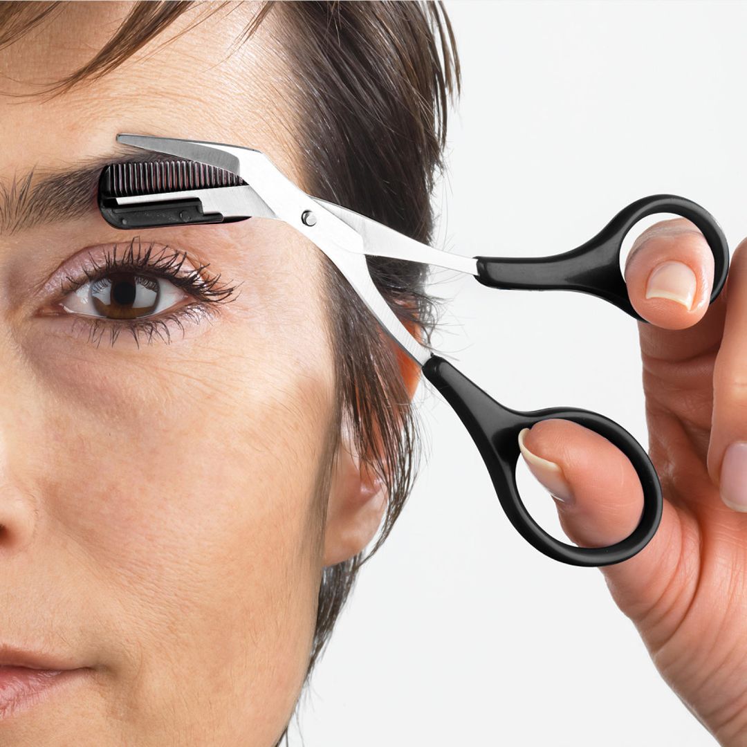 مقص و مشط الحواجب	 - 2