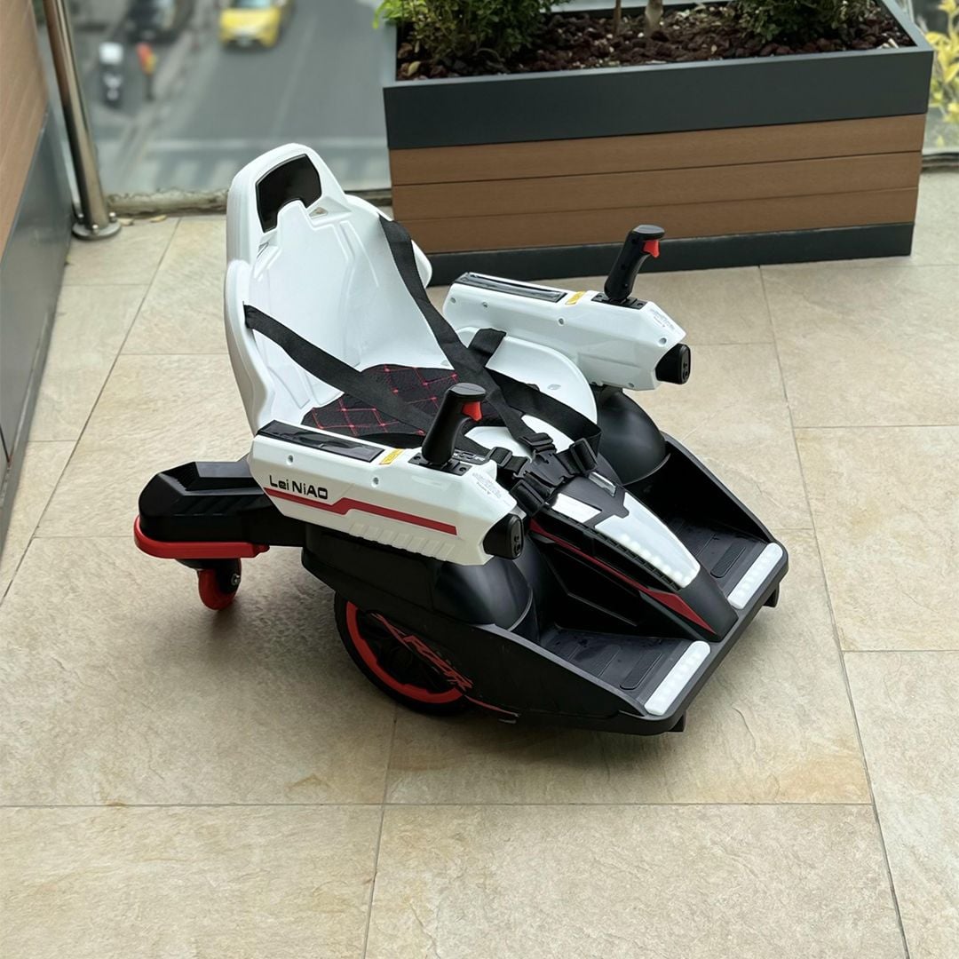 سيارة التحدي للأطفال مع قاذف فقاعات مائية	 - 17