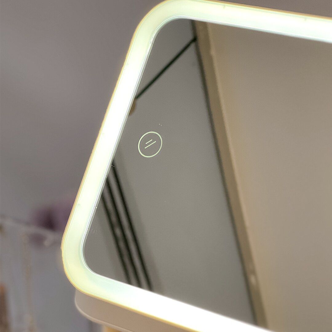 Makeup organizer with lighted mirror product thumbnail 6