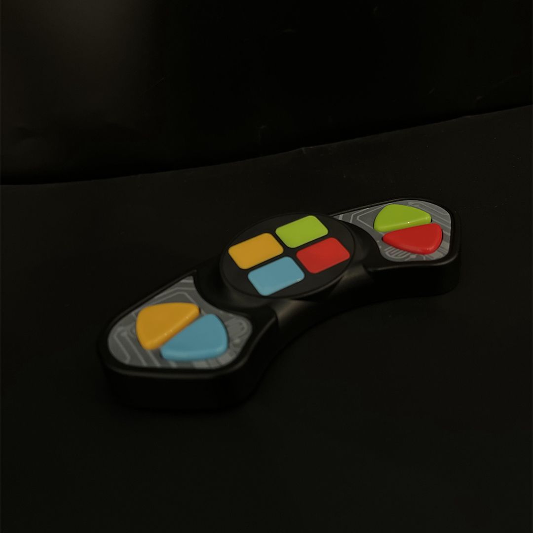 Electronic Memory Game product thumbnail 10