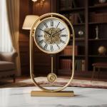 ساعة ديكورية بتصميم تروس و بندول ذهبي فاخر - 3