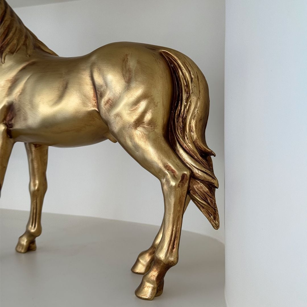 Golden Horse Statue product thumbnail 11