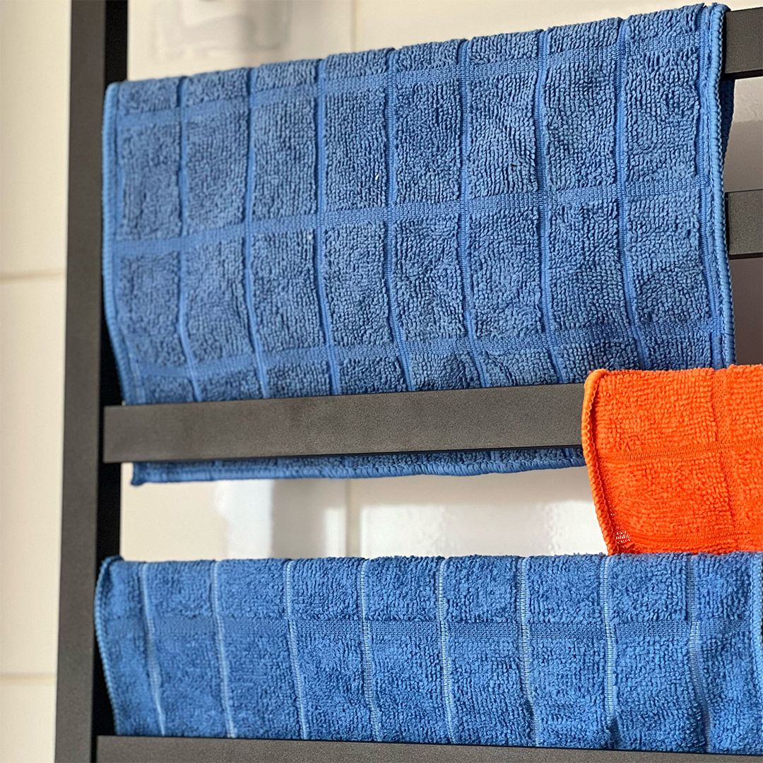 Electric Towel Warmer product thumbnail 4