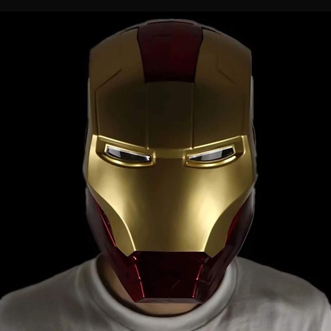 Iron Man Helmet product thumbnail 2