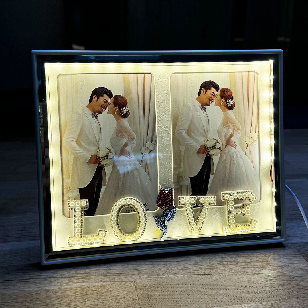 Double Illuminated Photo Frame - 25 cm product thumbnail 2