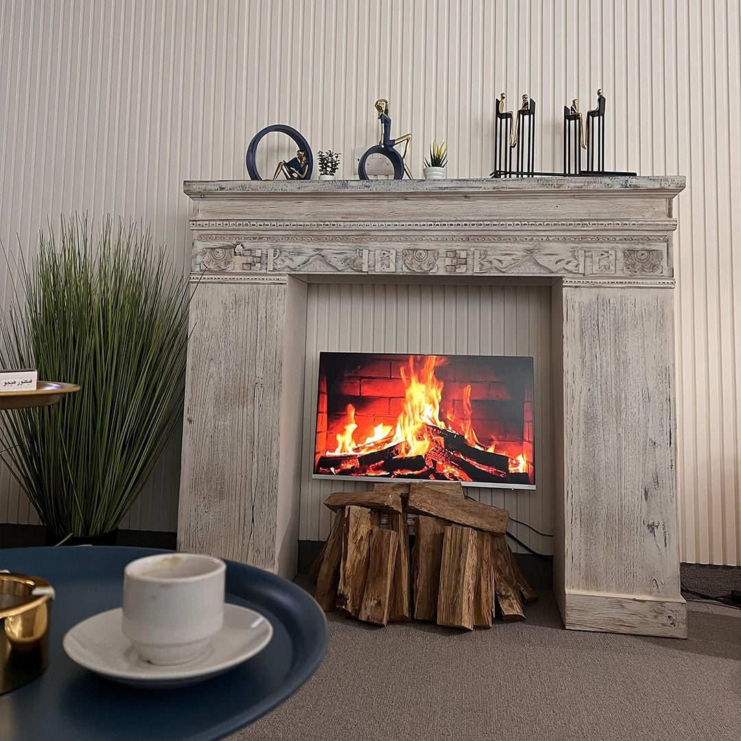 Classic Wood Fireplace Décor product thumbnail 3