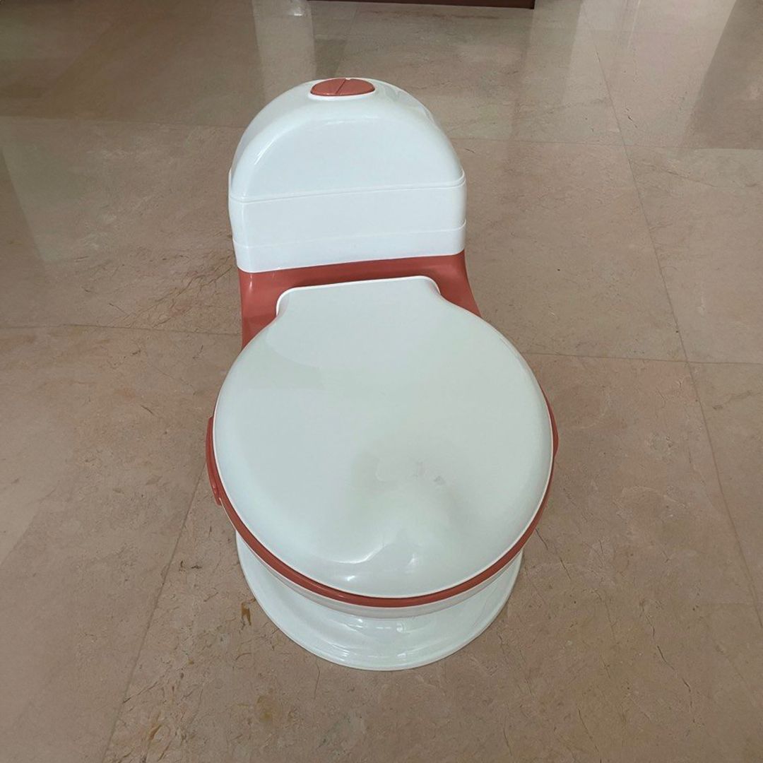 Seat And Siphon For Toilet Training product thumbnail 7