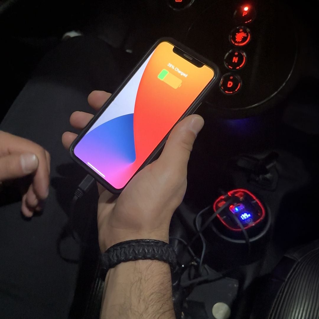 شاحن سيارة سريع 4 في 1 - 13